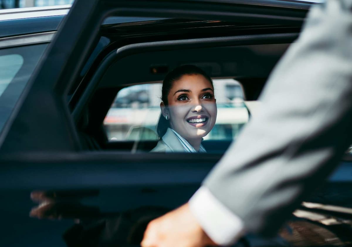 Hourly Chauffeur Service in Paris